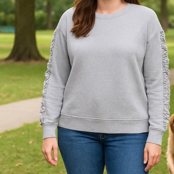 Lauren Ralph Lauren Ruffled Sleeves Pullover Sweatshirt Gray Size L - Picture 15 of 15